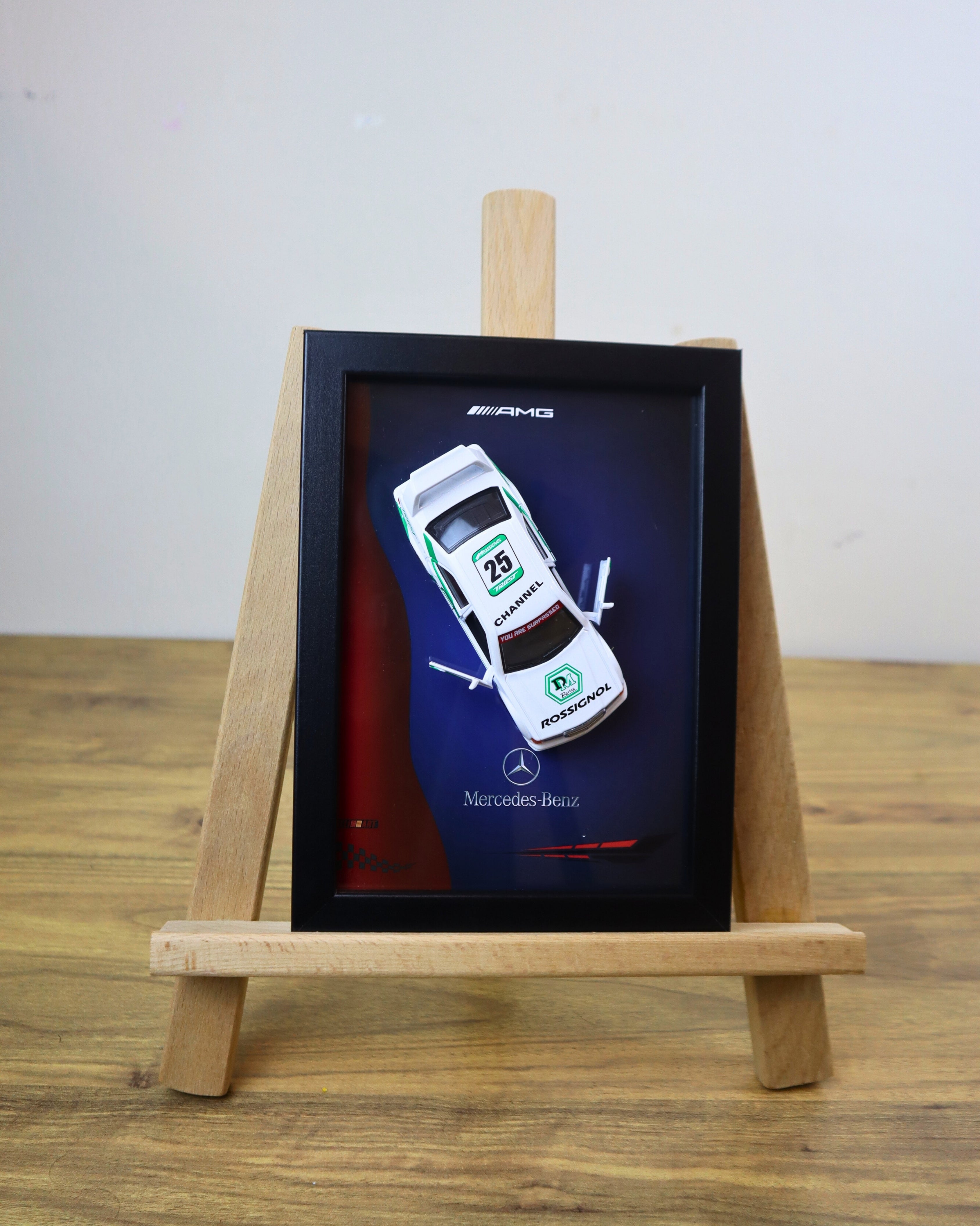 Mercedes-Benz 190E DTM Diecast Yarış Arabası Tablo 15 x 21