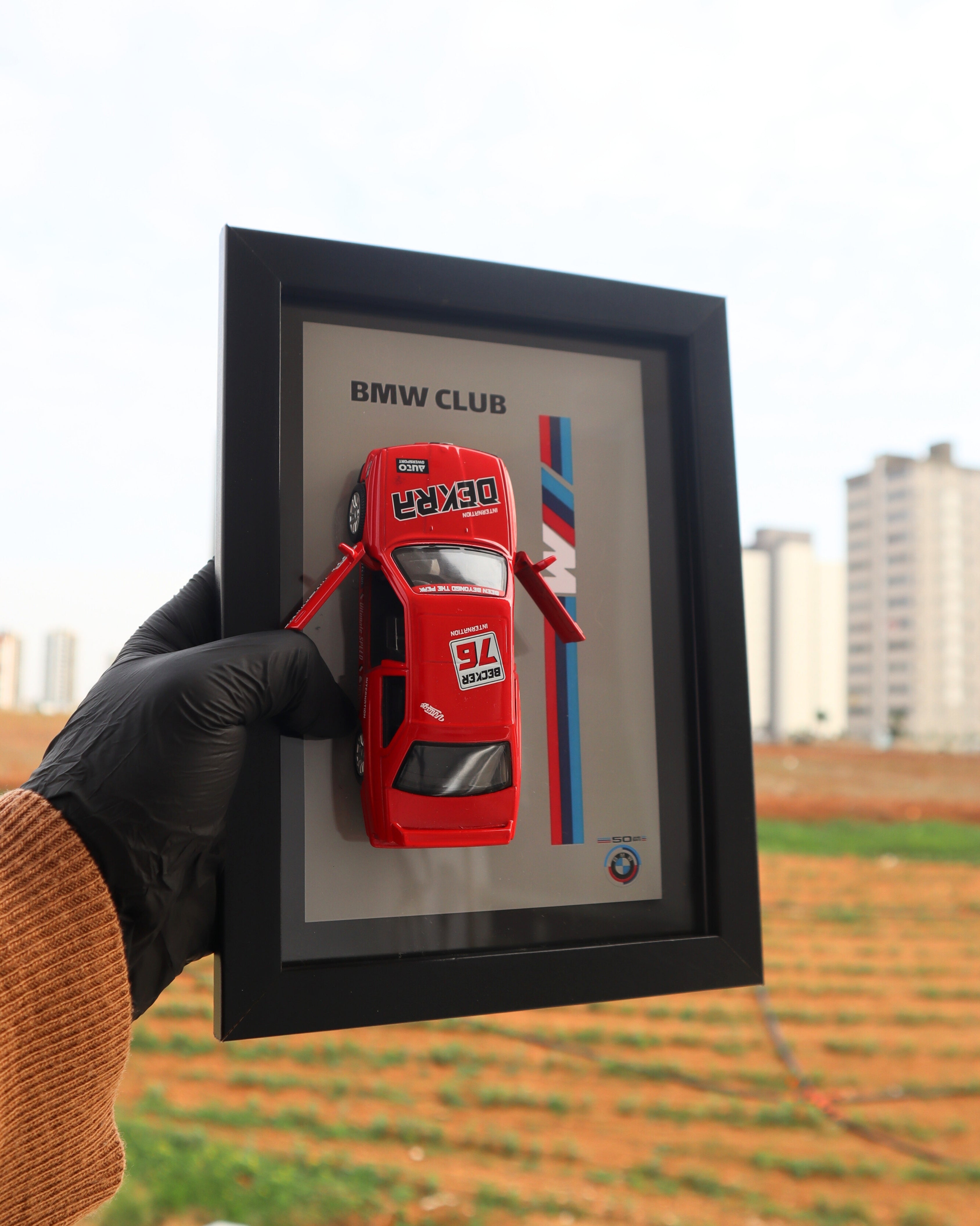 BMW E30 DTM DEKRA #76 Diecast Model Araba Tablo 15x21 cm