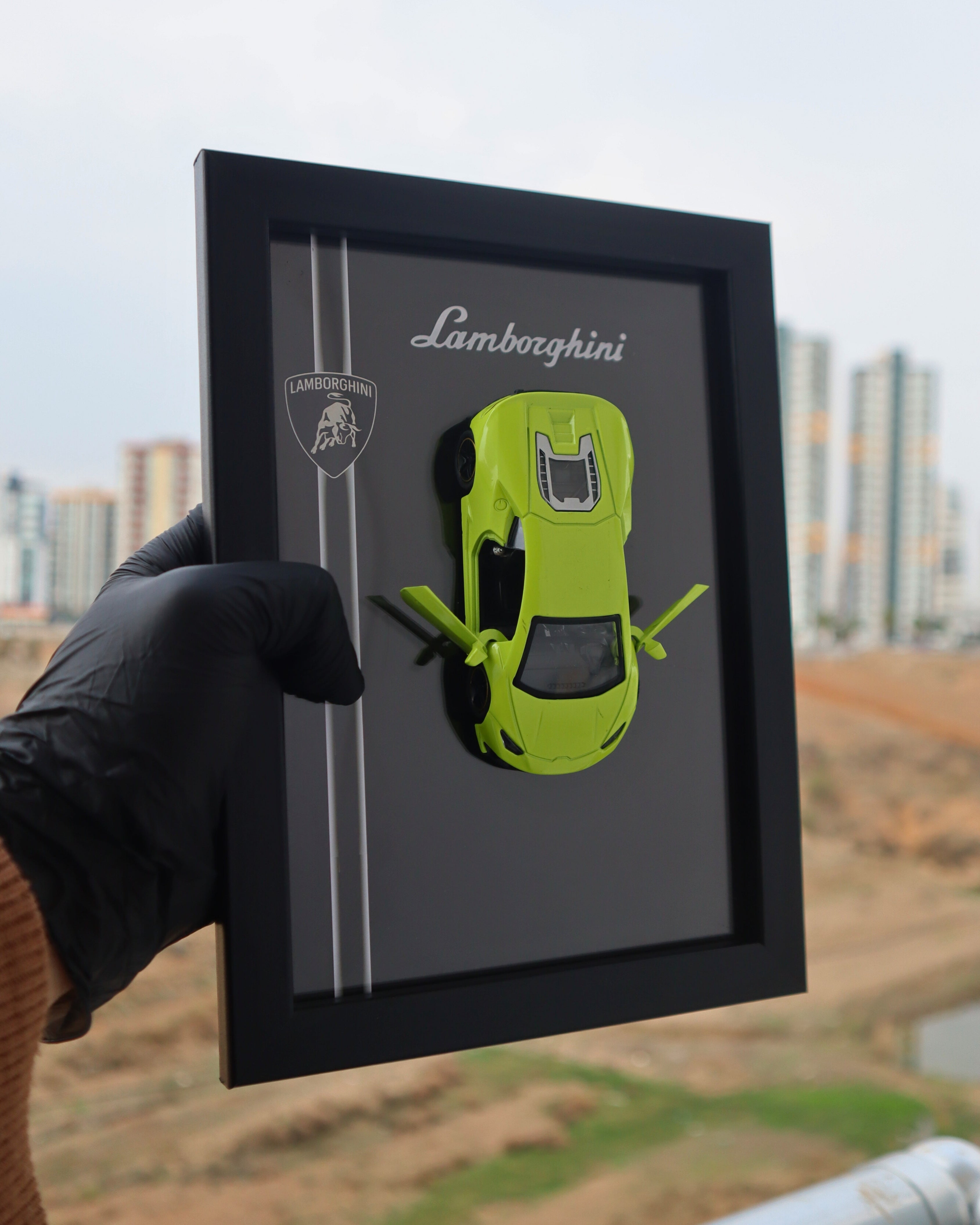 Lamborghini Huracán Yeşil Diecast Model Araba Tablo 15x21