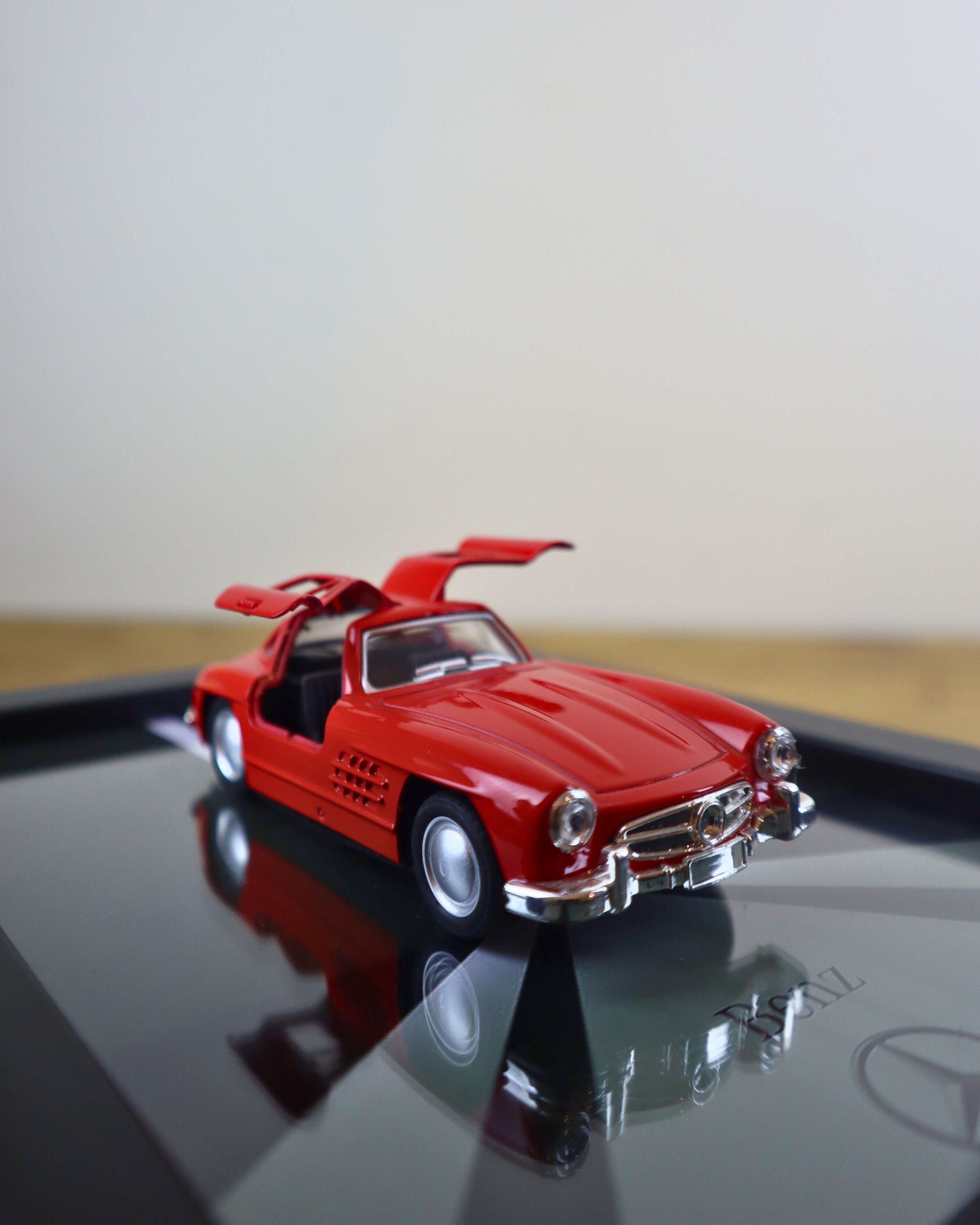 Mercedes-Benz Klasik Gullwing Diecast Model Araba Tablo 15x21 cm