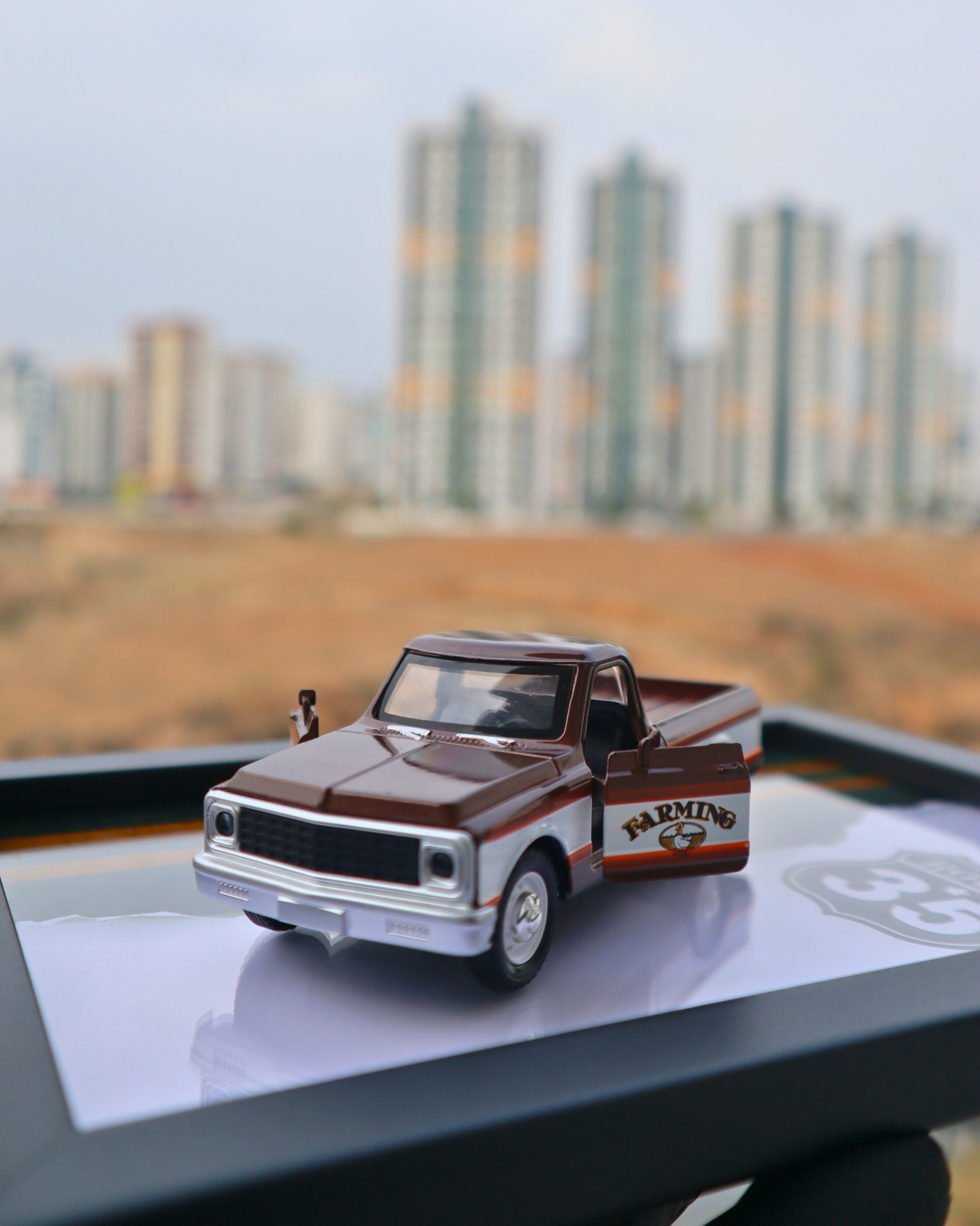 Classic Route 35 Diecast Pick-Up Araba Tablosu 15 x 21 cm