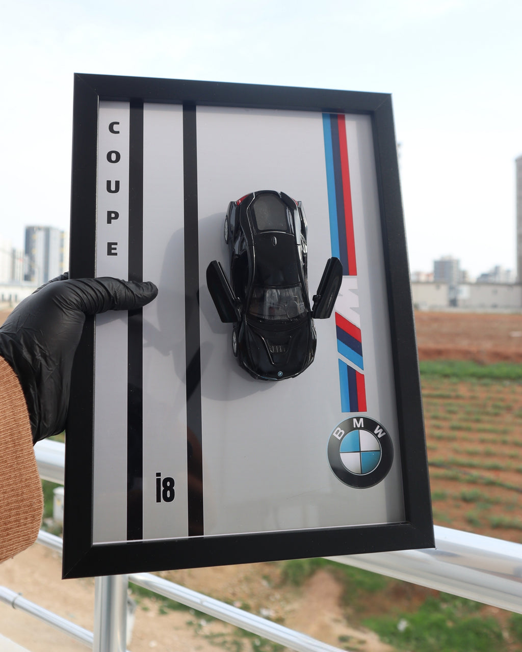 Lisanslı BMW i8 Coupe Diecast Model Araba Koleksiyon Tablosu - 21x30