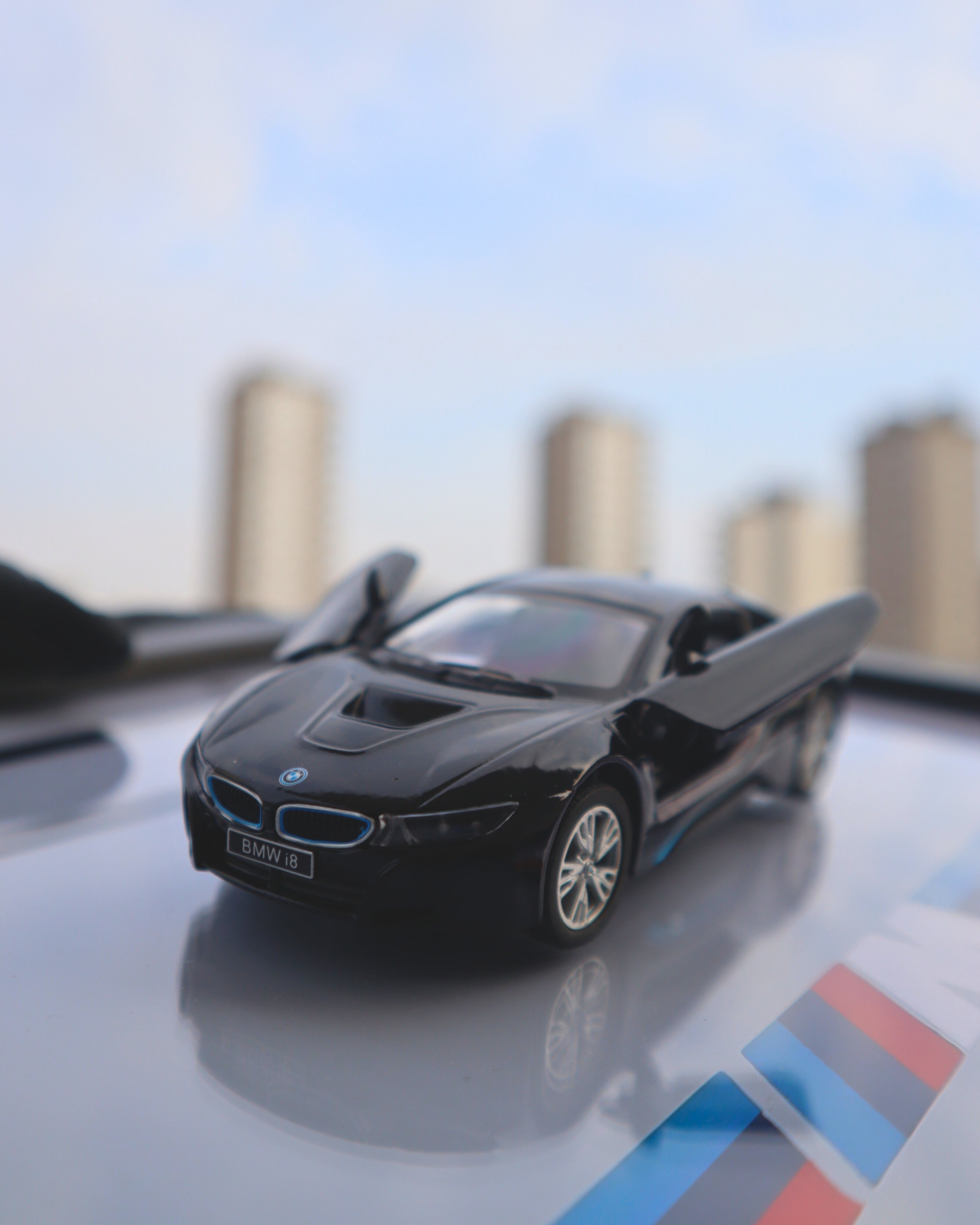 Lisanslı BMW i8 Coupe Diecast Model Araba Koleksiyon Tablosu - 21x30